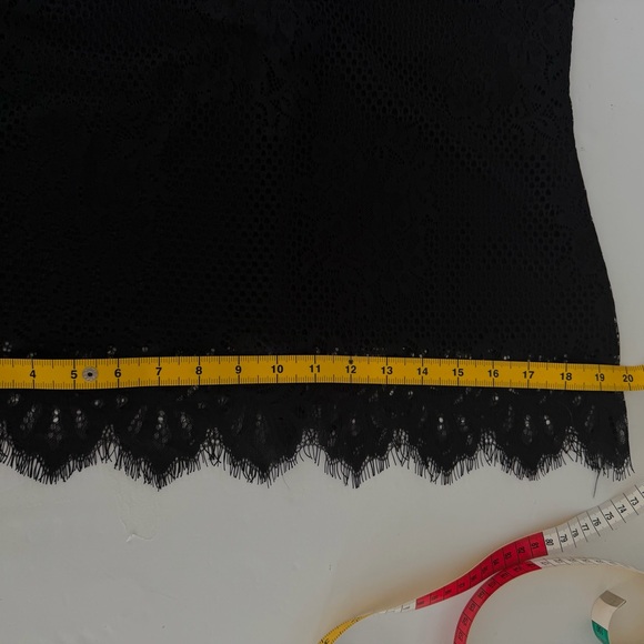 Clio Black Lace Sleeveless Blouse - Picture 7 of 12